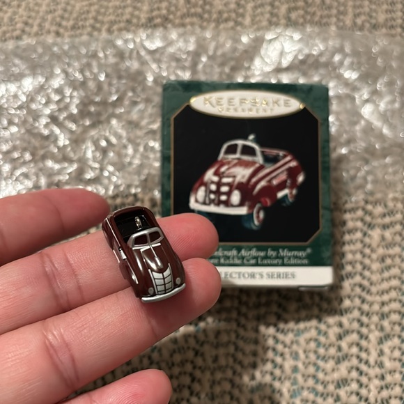 KEEPSAKE ORNAMENT MINIATURE KIDDIE CAR LUXURY EDITION - Picture 8 of 16